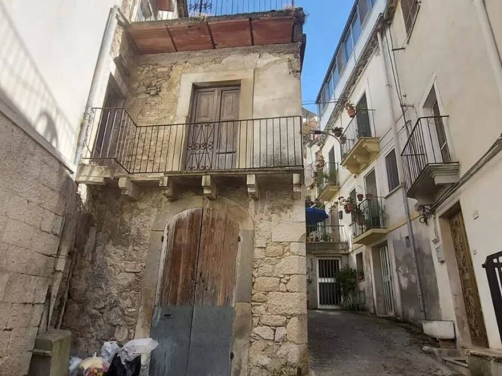 Palazzo / stabile a Fara san martino in Via Roma, 7 - Foto 2