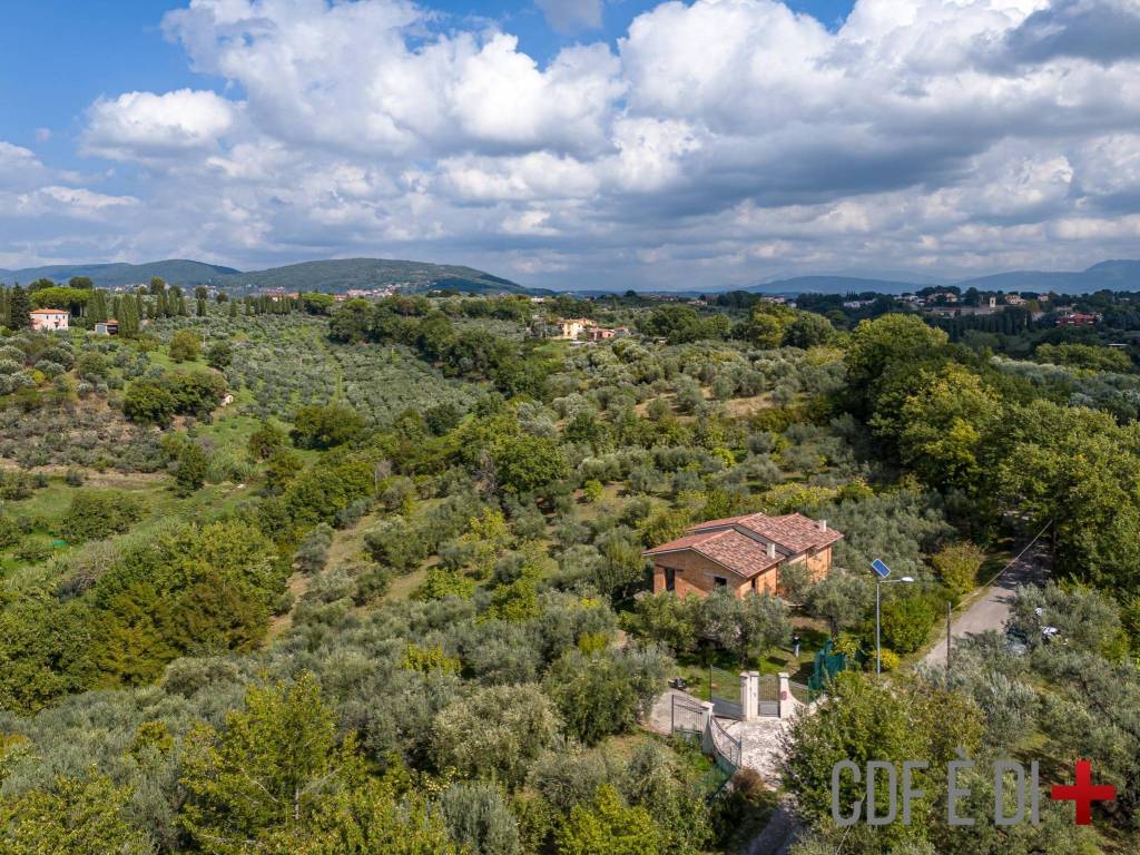 Rustico / casale a Poggio nativo in Via Grotti - Foto 2