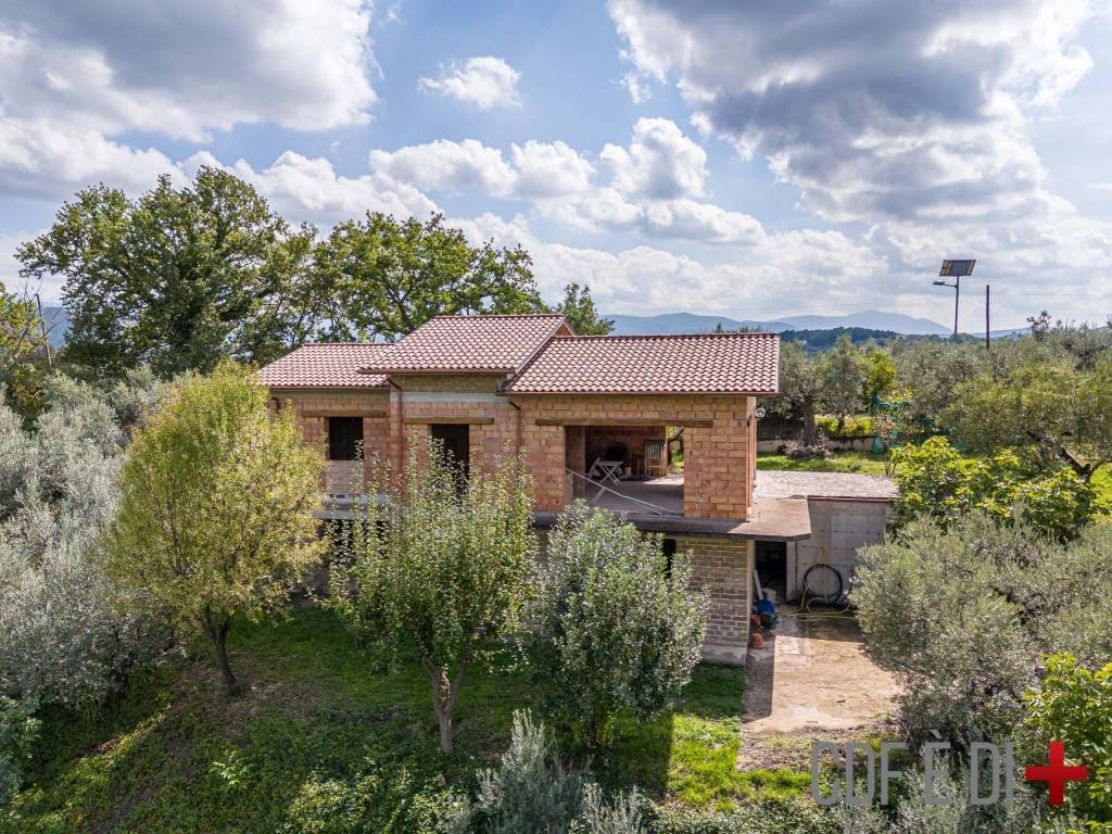 Rustico / casale a Poggio nativo in Via Grotti - Foto 4