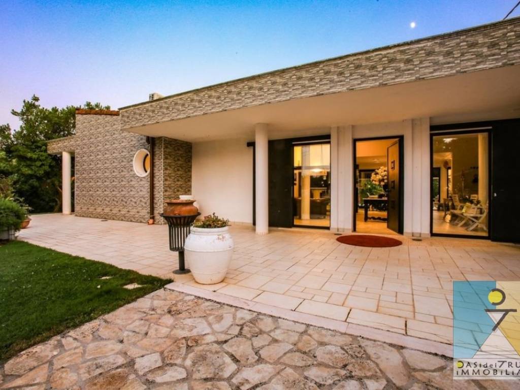 Villa a San michele salentino in Contrada San Giacomo - Foto 2