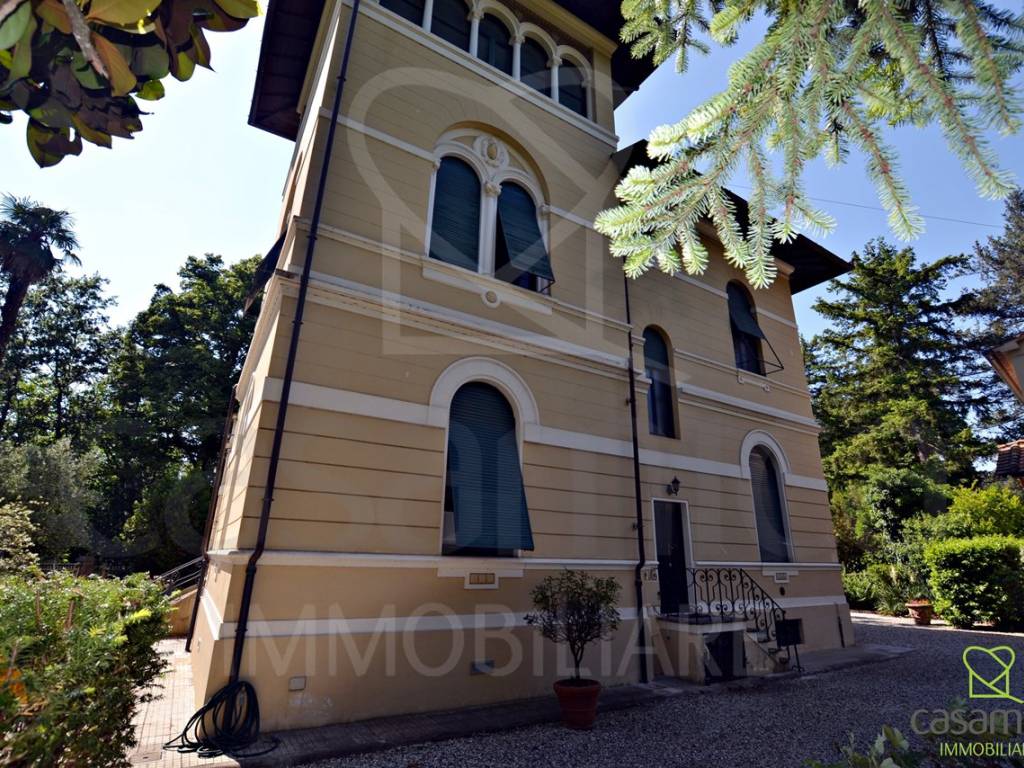 Villa a Lucca in Via delle Nubache - Foto 2