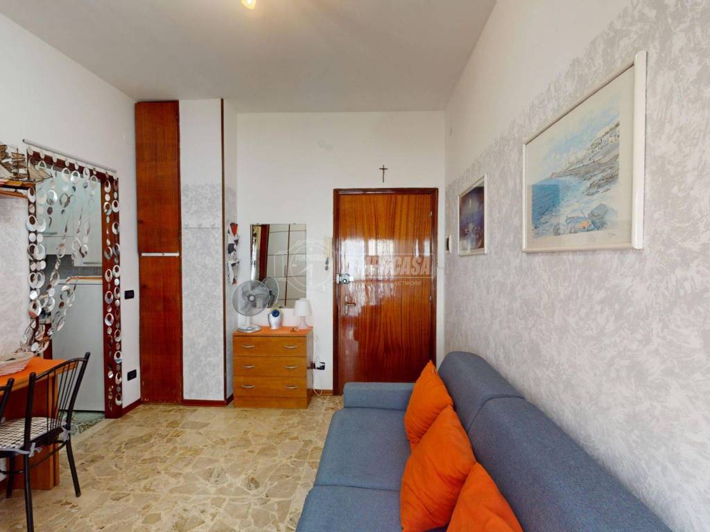 Appartamento a Borghetto santo spirito in PIAZZA DELLA PACE 1 - Foto 5