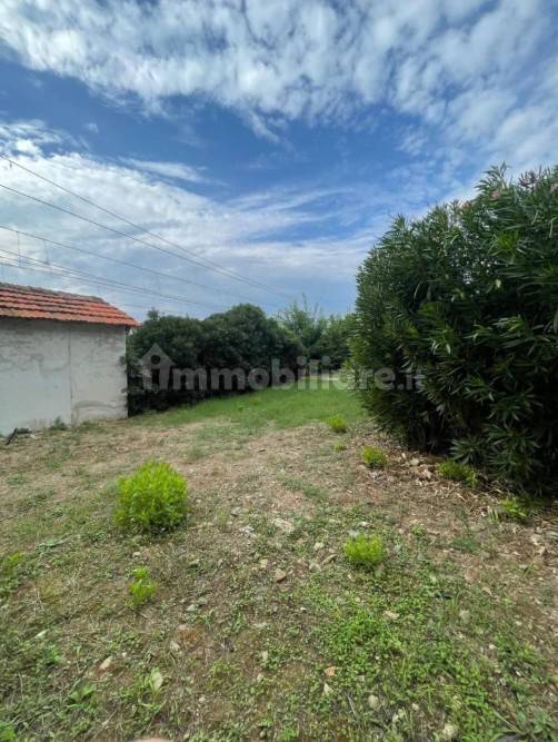 Appartamento a Rosignano marittimo in Strada Provinciale Vecchia Aurelia, 1113 - Foto 2