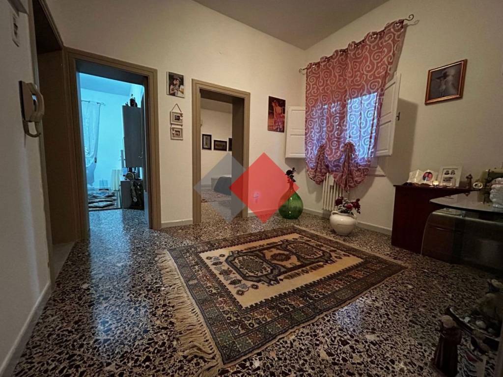 Appartamento a Brindisi in VIA PONTINIA, 25 - Foto 2