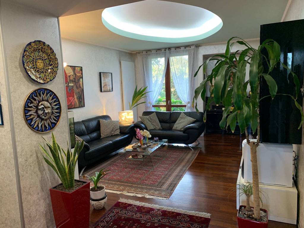 Appartamento a San donato milanese in Via Rodolfo Morandi, 11 - Foto 1