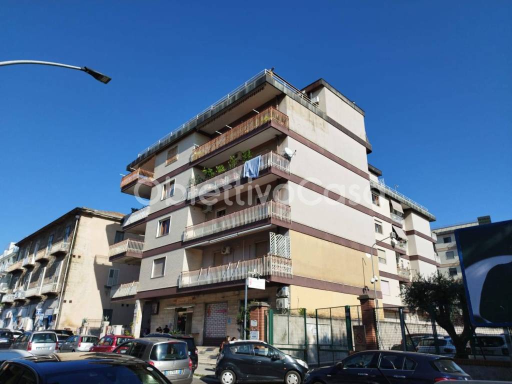 Appartamento a Caserta in Via Tescione Gennaro, 125 - Foto 2