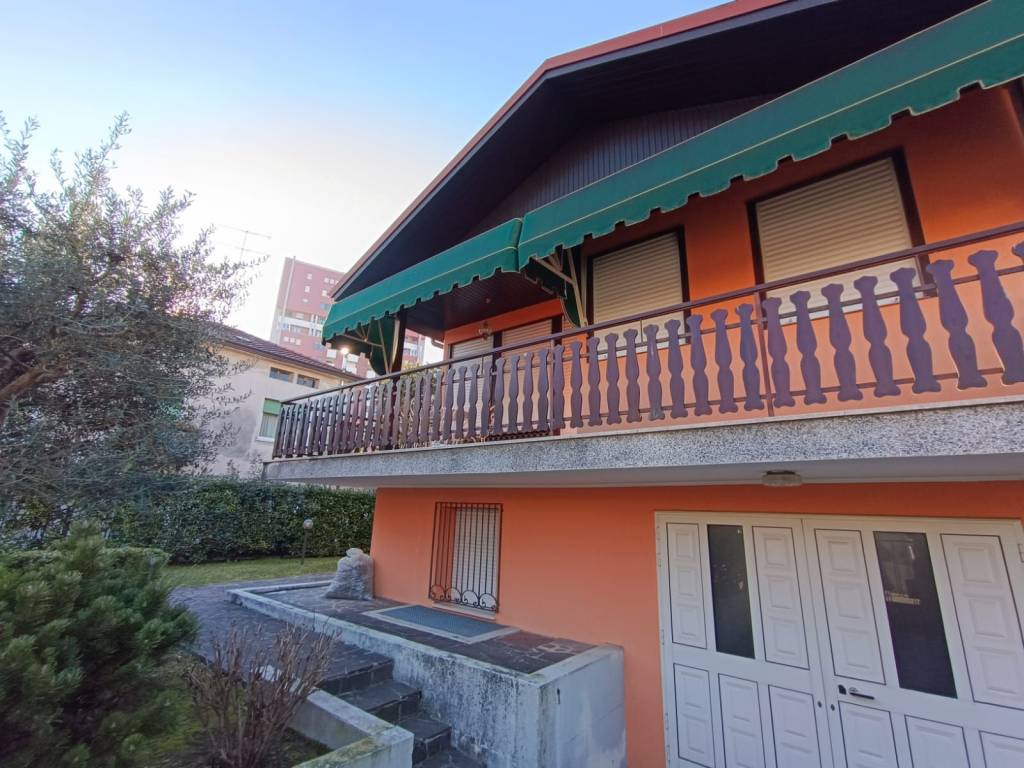 Villa a Pordenone in Vicolo Roggiuzzole, 14 - Foto 2