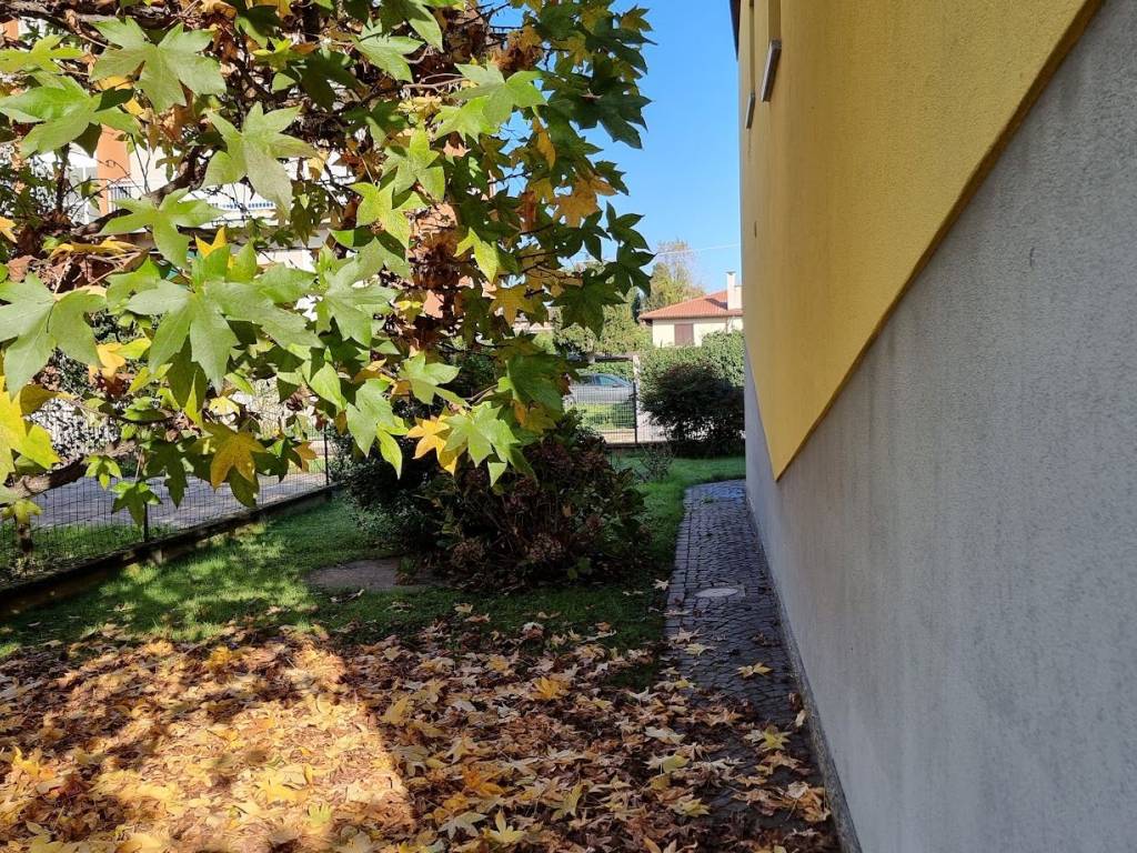 Villa a Castelseprio in Via Ticino, 100 - Foto 5