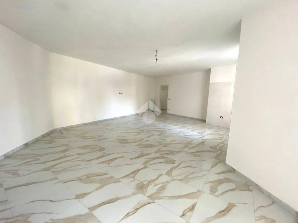 Appartamento a Casoria in Via Pio XII - Foto 2