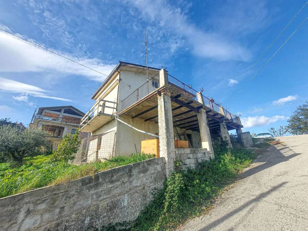 Villa a Palombaro in Via Colle Forche - Foto 2