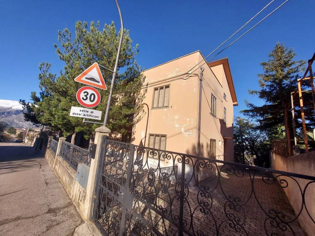 Villa a Torricella peligna in Rione Sant'Antonio - Foto 3