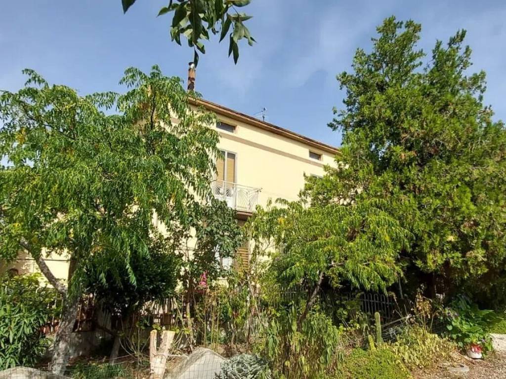 Villa a Atessa in Contrada Colle Martinelli S.N.C. - Foto 5