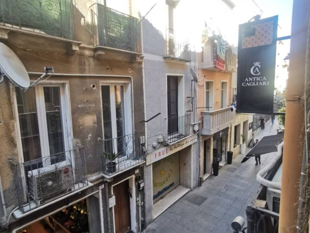 Appartamento a Cagliari in Via Sardegna - Foto 2