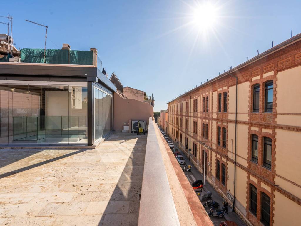 Attico / mansarda a Cagliari in Via Grazia Deledda - Foto 2