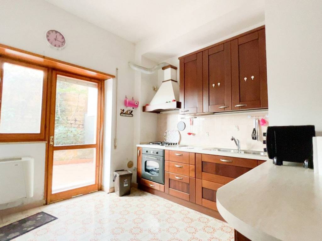 Appartamento a Fiuggi in Via Vecchia Fiuggi, 121 - Foto 4