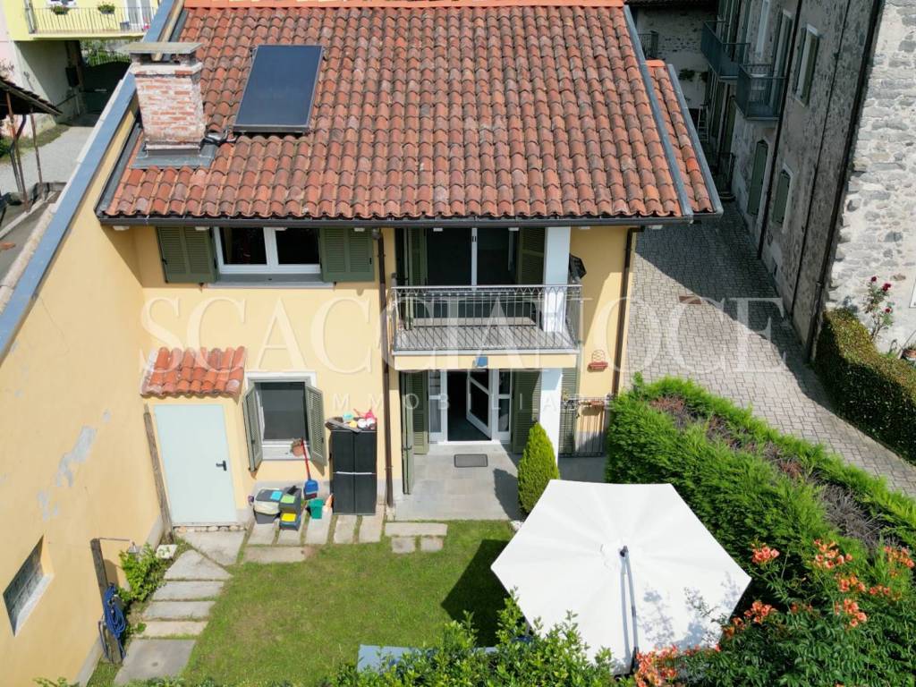 Villa a Vigliano biellese in Via Conte Augusto Avogadro, 9 - Foto 4