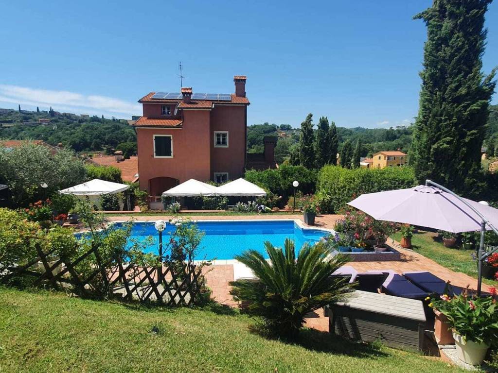 Villa a Sarzana in Via Canalburo, 129 - Foto 4