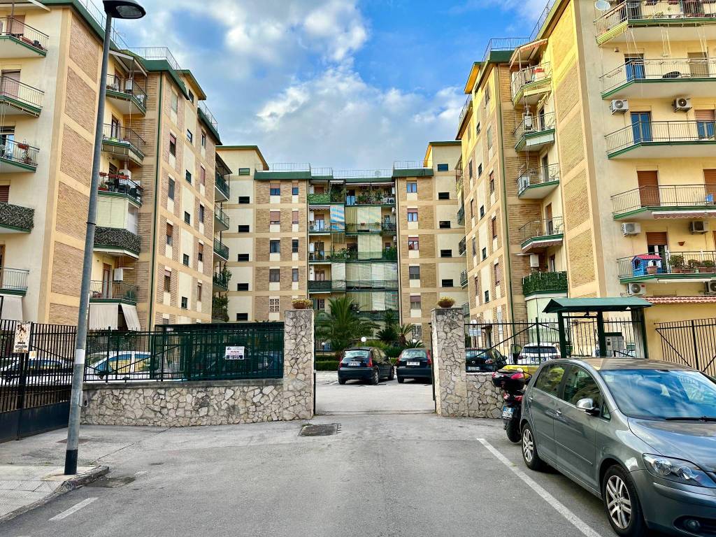 Appartamento a Caserta in Via Pasquale Amato - Foto 3