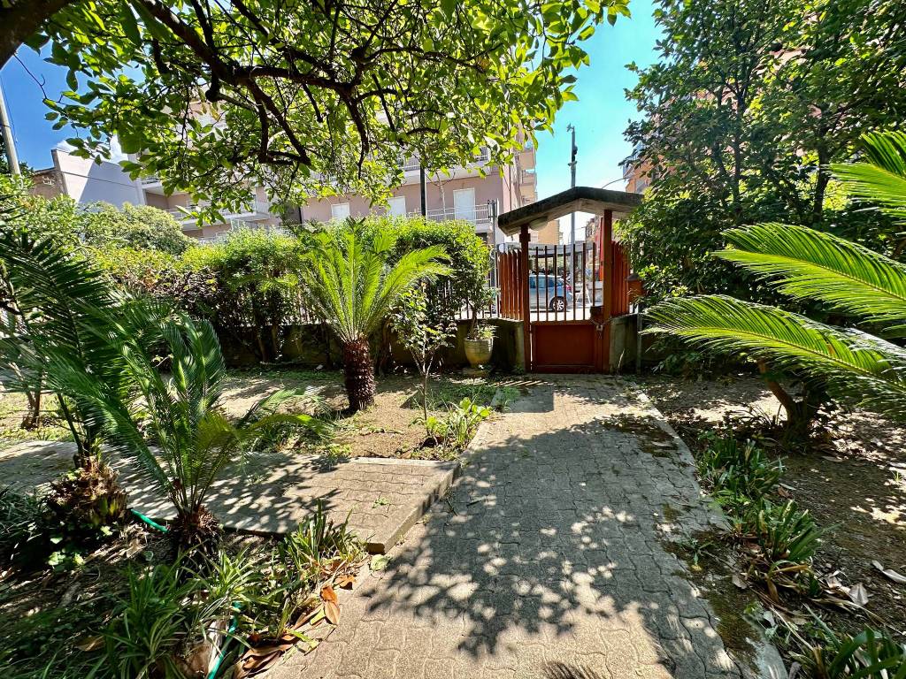 Villa a Maddaloni in Via Napoli - Foto 3