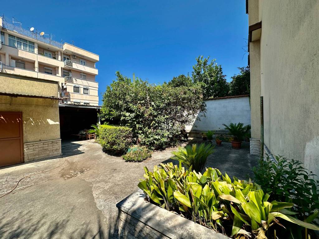 Villa a Maddaloni in Via Napoli - Foto 5