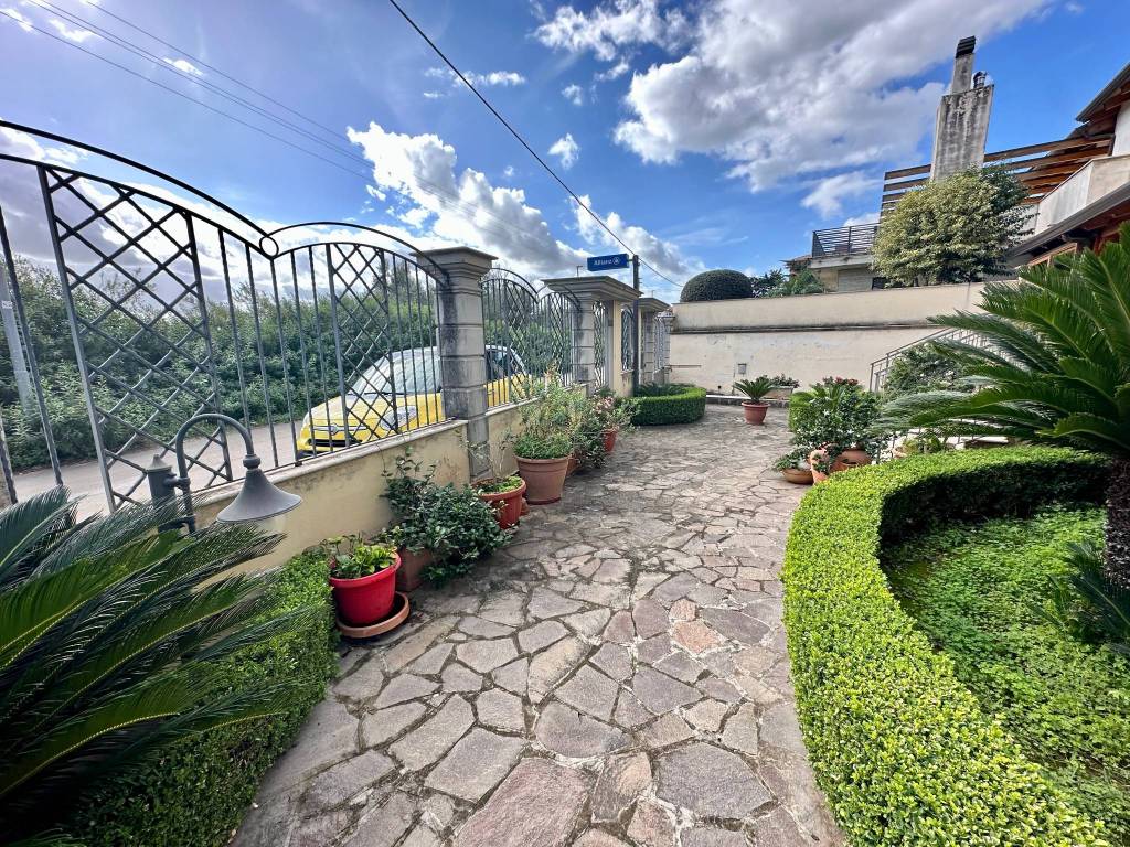 Villa a Sparanise in Via Mazzeo - Foto 4