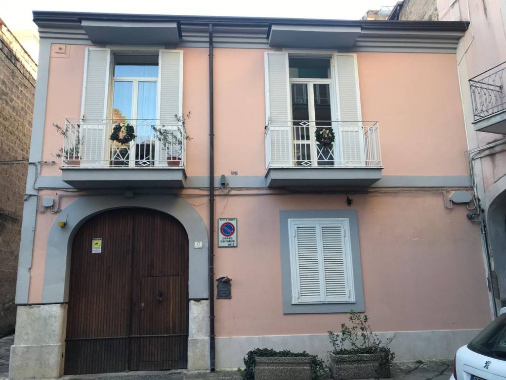 Palazzo / stabile a Caserta in Vicolo Francesco della Ratta - Foto 2