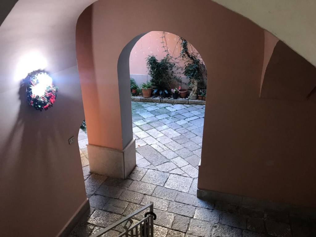 Palazzo / stabile a Caserta in Vicolo Francesco della Ratta - Foto 4