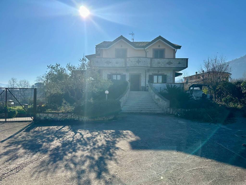 Villa a Limatola in Via Puopolo - Foto 3