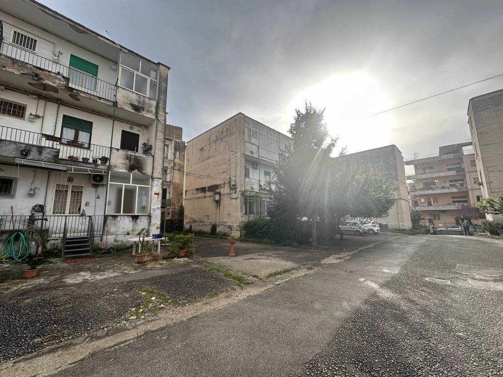 Appartamento a Caserta in Via Giulio Antonio Acquaviva - Foto 5