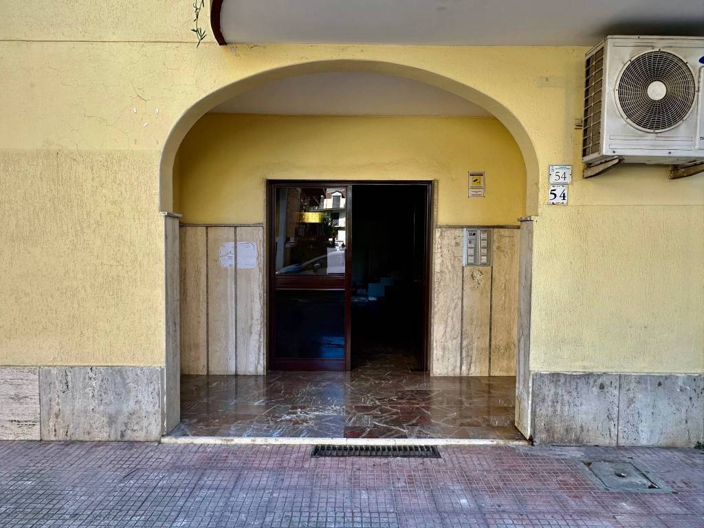 Appartamento a San nicola la strada in Via A. Manzoni - Foto 2