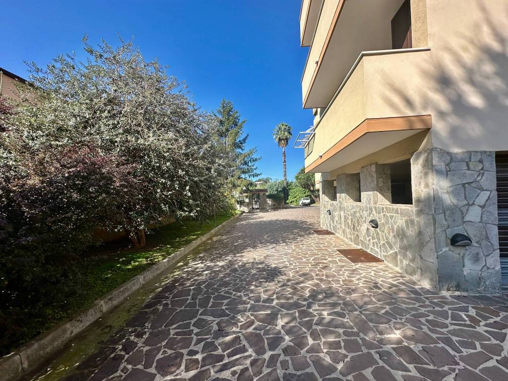 Appartamento a San nicola la strada in Via G. Palomba - Foto 5