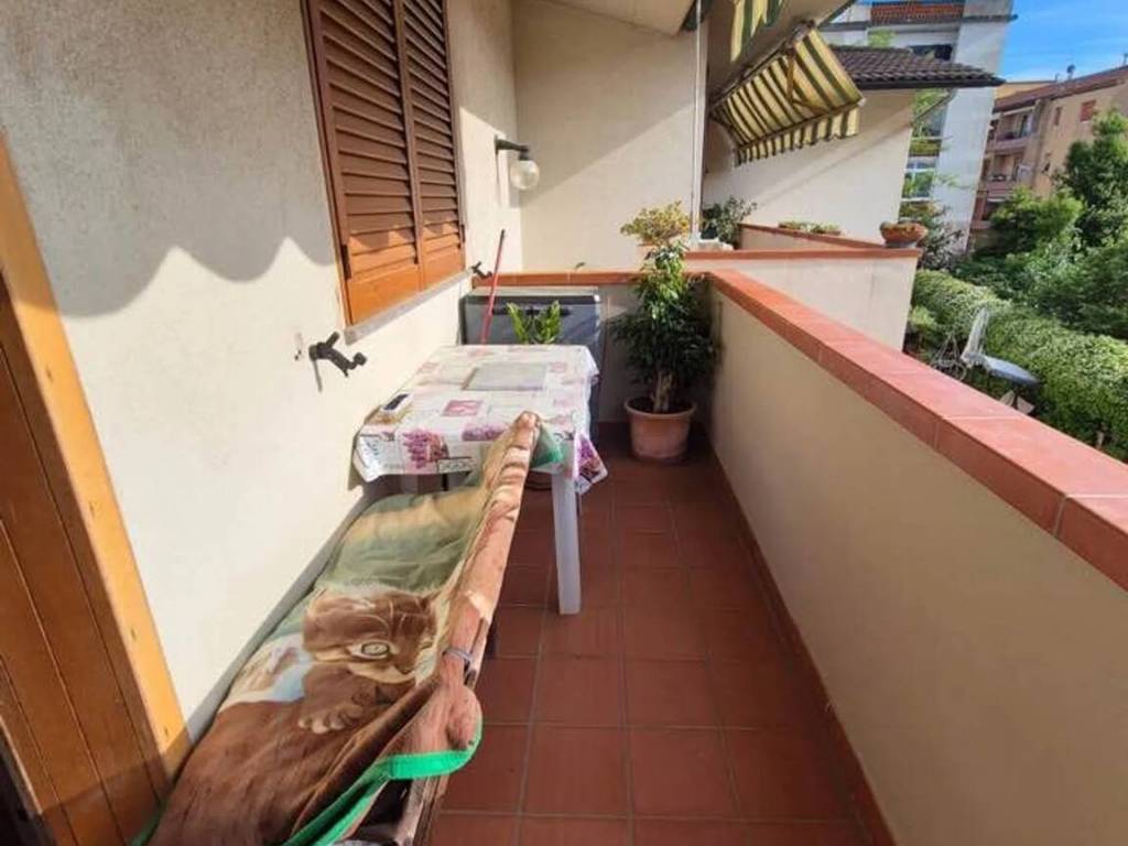 Appartamento a Piombino in Via Primo Maggio - Foto 4