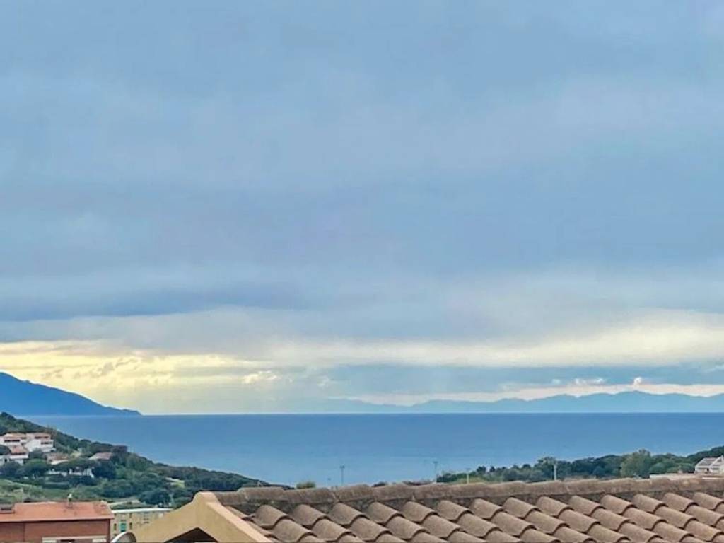 Appartamento a Piombino in Via Raffaello - Foto 2