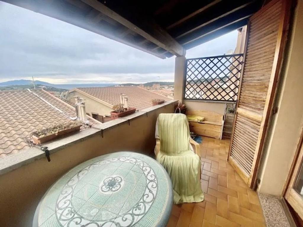 Appartamento a Piombino in Via Raffaello - Foto 4