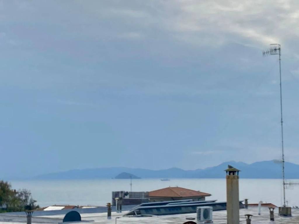 Villa a Piombino in Viale Michelangelo - Foto 3