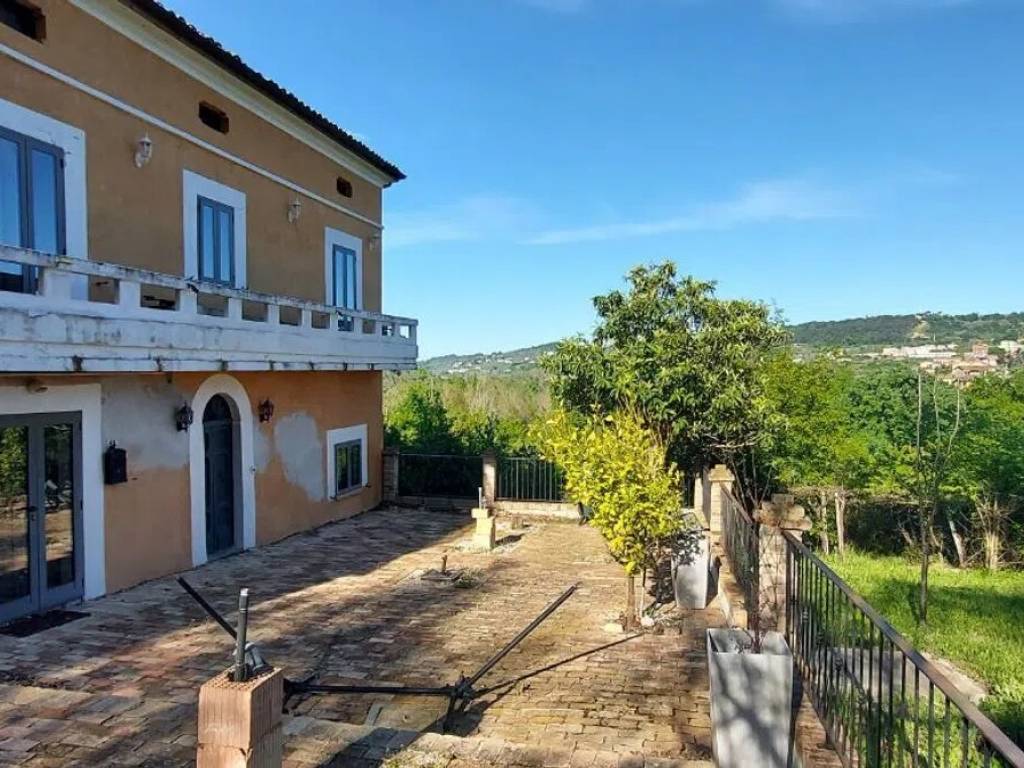 Villa a Lanciano - Foto 2