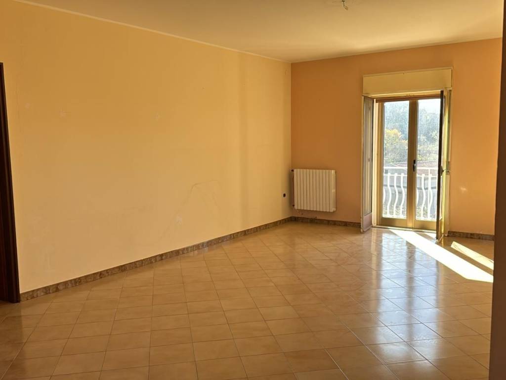 Appartamento a Assoro in Via Pietro Nenni - Foto 4