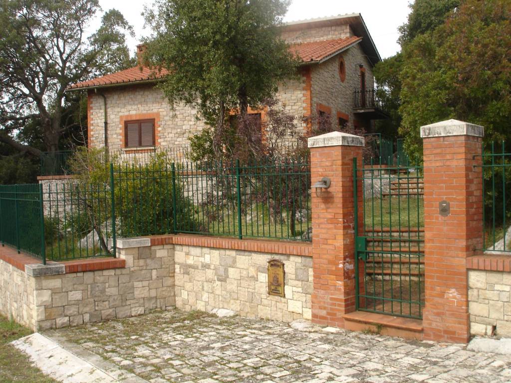 Villa a Terracina in Strada della Ciana - Foto 3