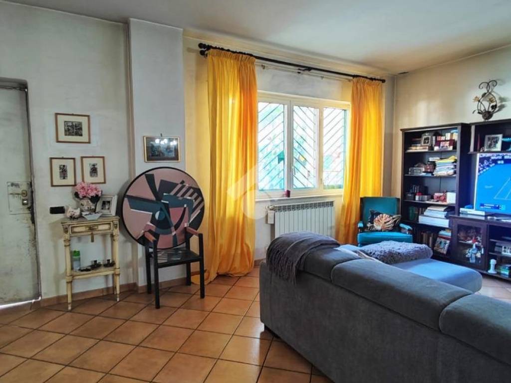 Casa indipendente a Afragola in Via Giovanni Pascoli - Foto 4