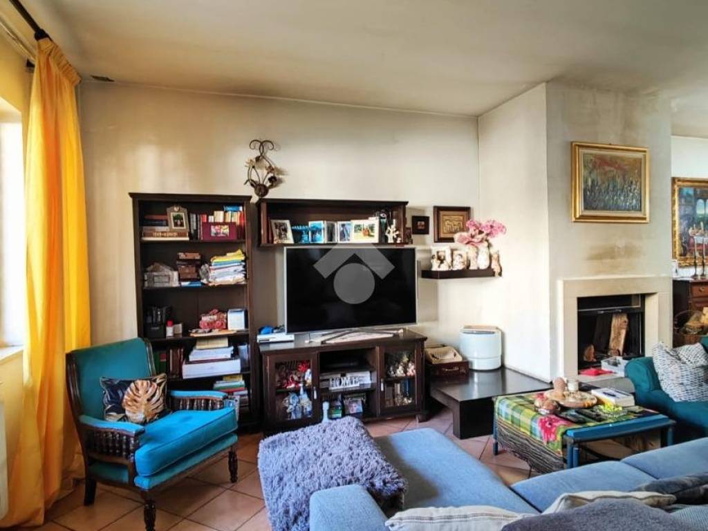 Casa indipendente a Afragola in Via Giovanni Pascoli - Foto 5