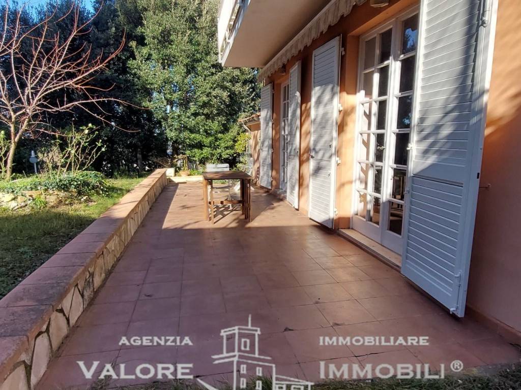 Villa a Rosignano marittimo in Via Sgarallino, 19 - Foto 3
