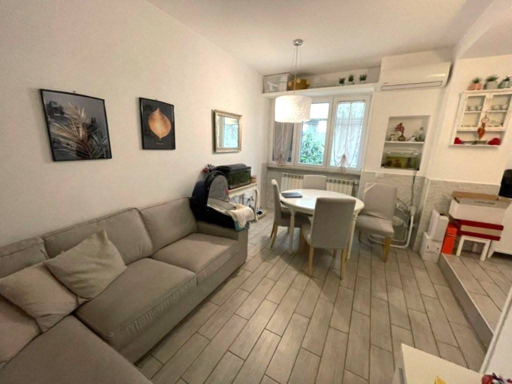 Appartamento a Napoli in Via Stazio, 13 - Foto 2