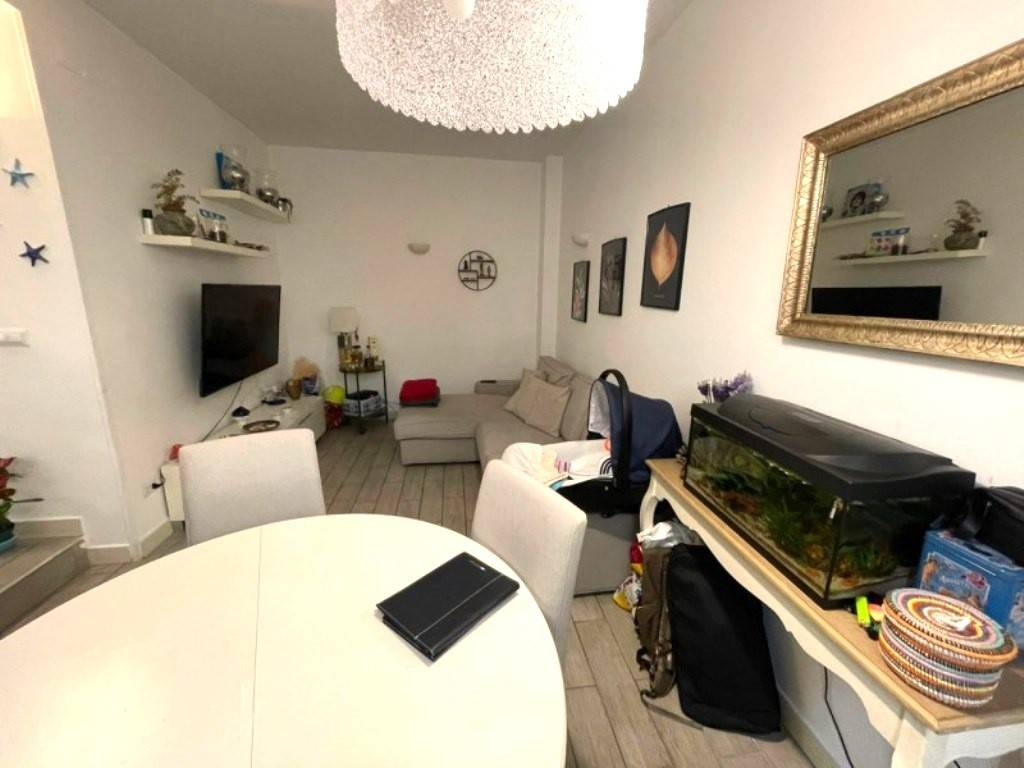 Appartamento a Napoli in Via Stazio, 13 - Foto 4