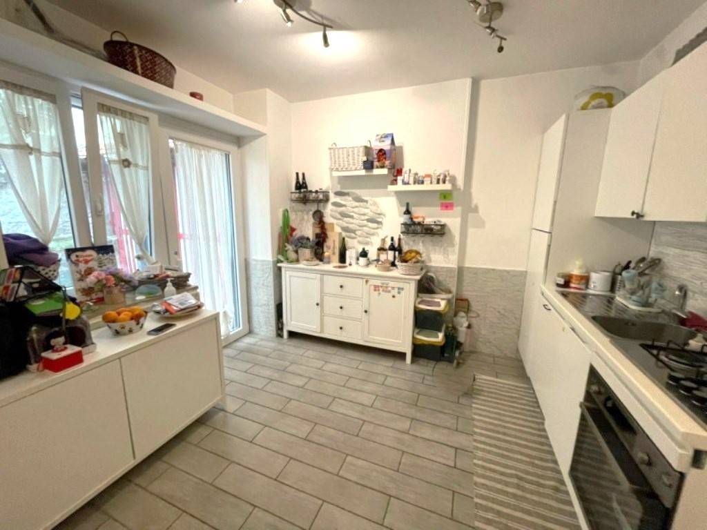 Appartamento a Napoli in Via Stazio, 13 - Foto 5