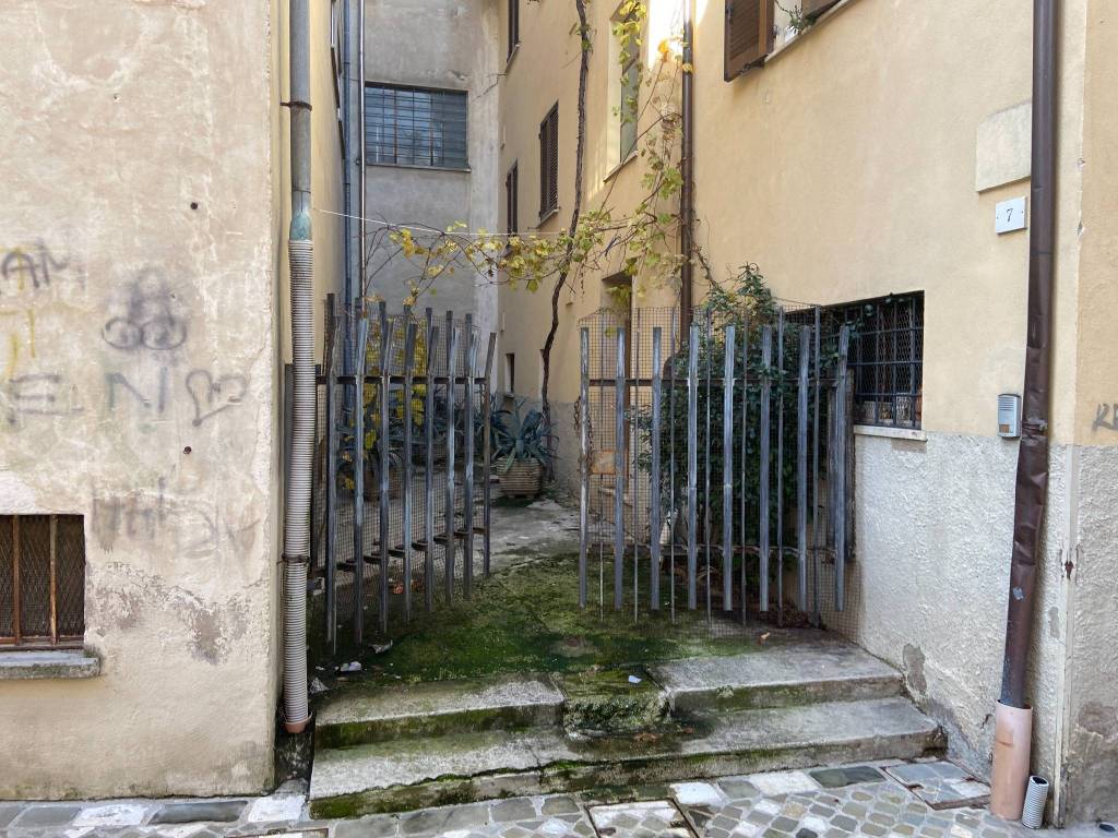 Palazzo / stabile a Foligno in Via dei Quartieri, 7 - Foto 3