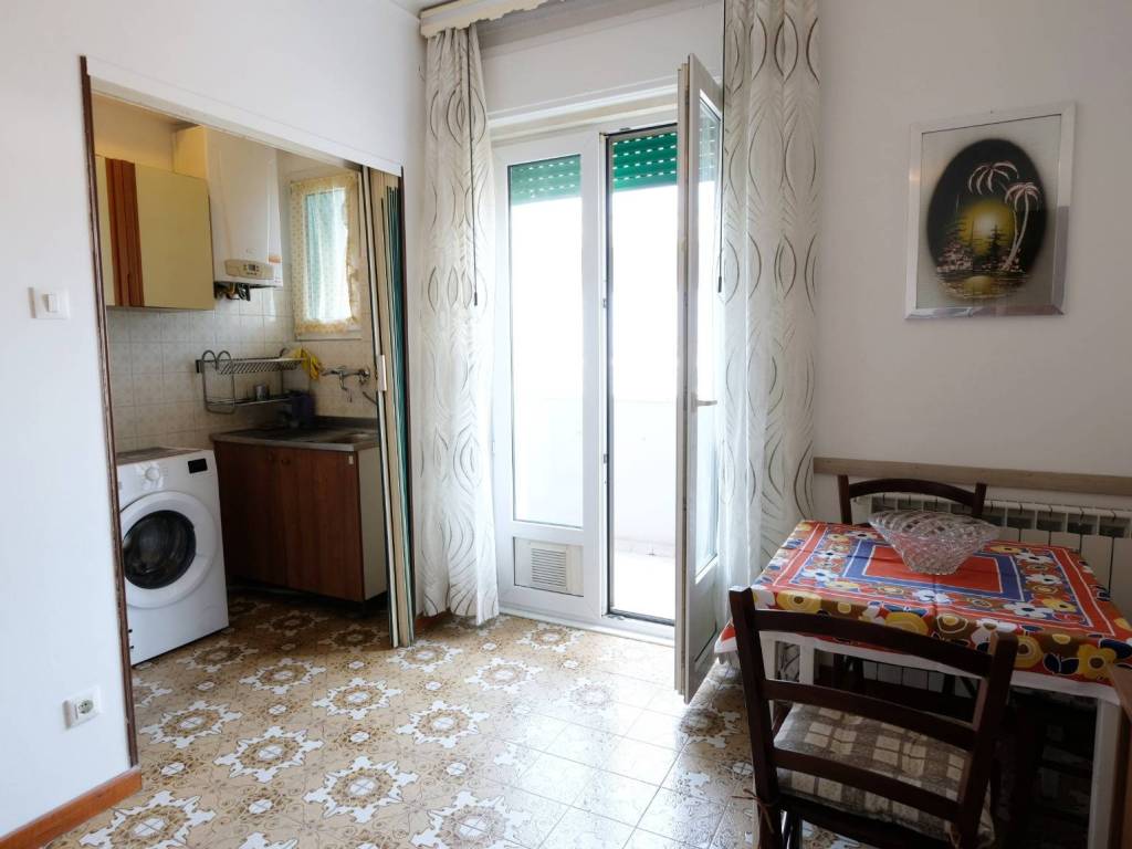 Appartamento a Trieste in Via Antonio Baiamonti, 1 - Foto 2