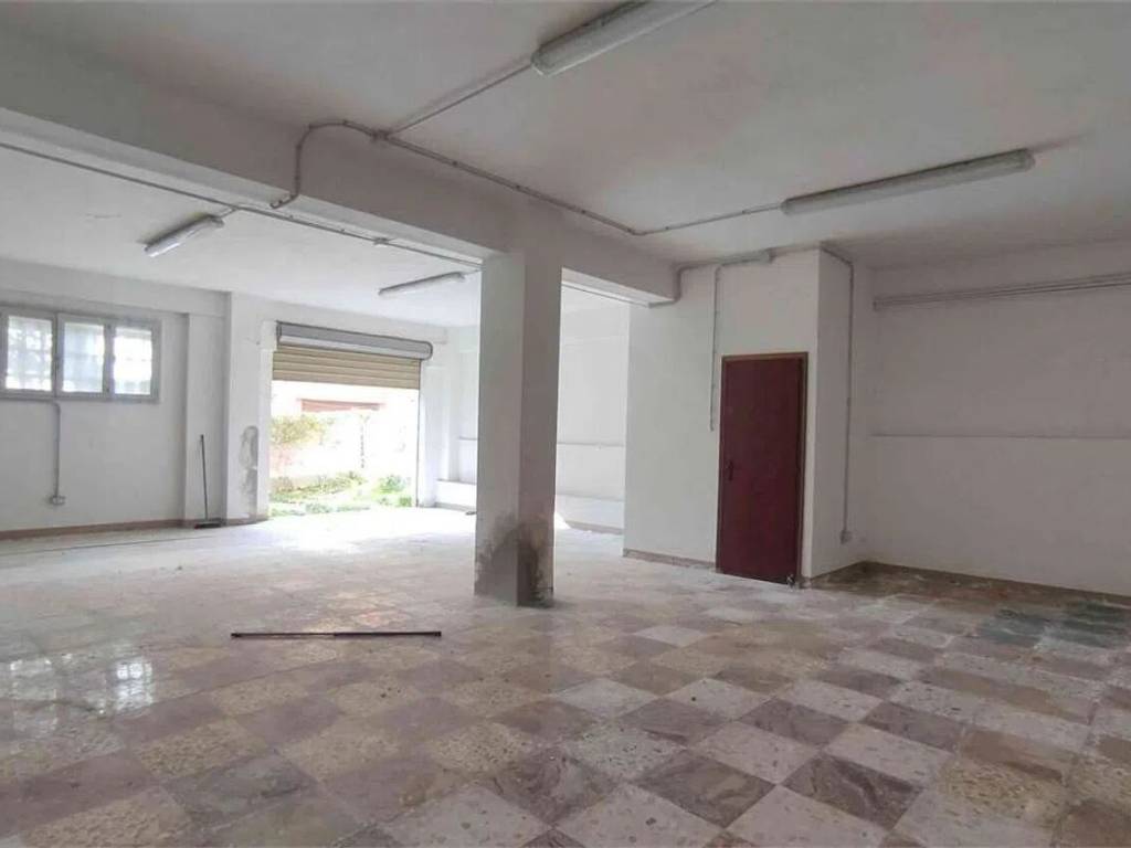 Immobile a Ancona in Piazzale Camerino S.N.C. - Foto 4