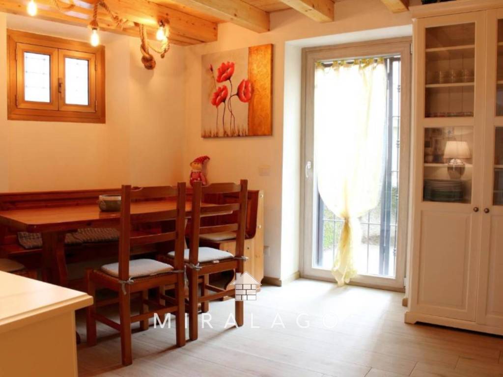 Casa indipendente a Dervio in Via al Castello, 3 - Foto 2