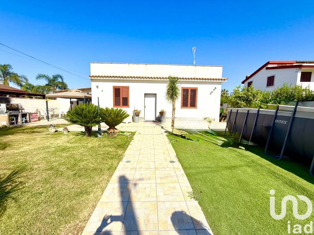 Villa a Avola in via Piccio, 66 - Foto 2