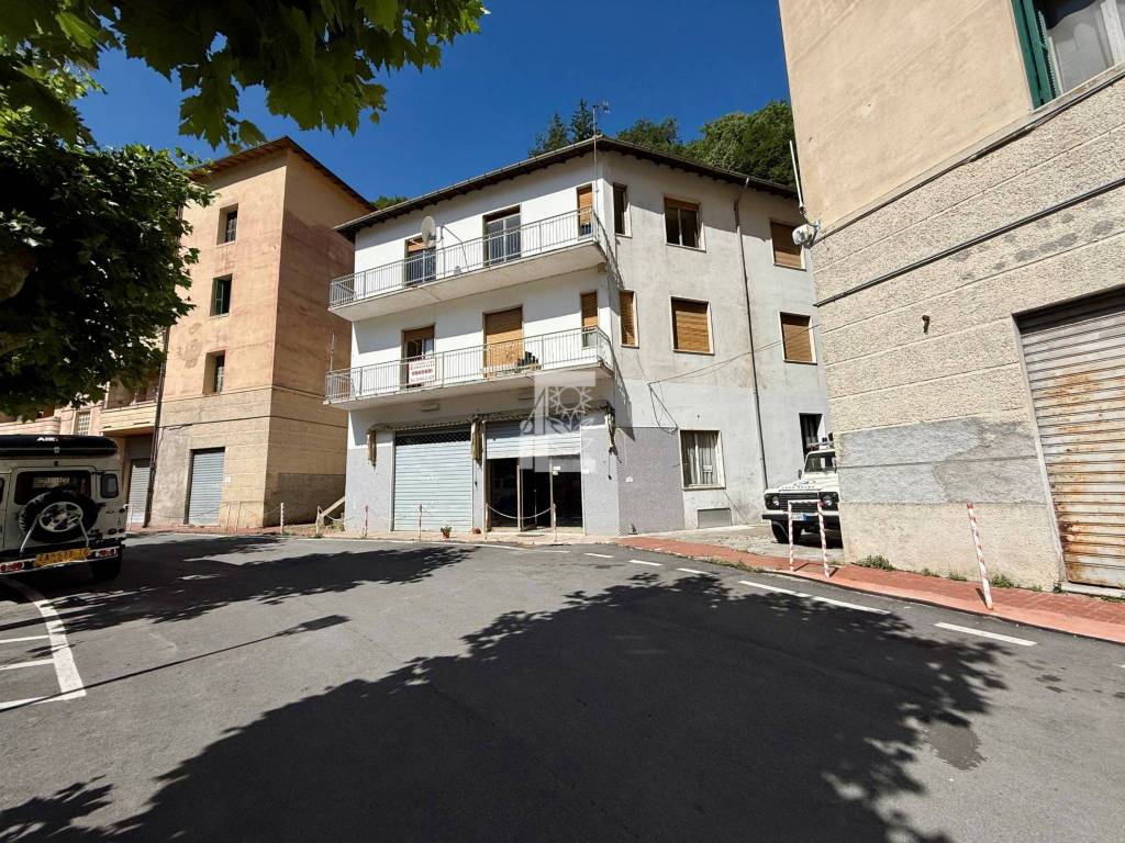 Palazzo / stabile a Molini di triora in Via Nuova, 54 - Foto 2